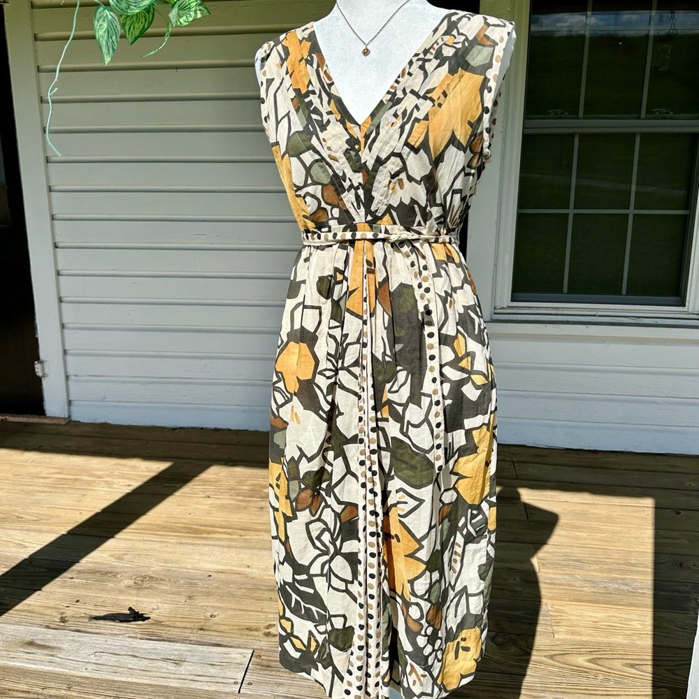 Weekend Max Mara Pleated Floral V-neck Fit and Flare Midi Dress Size US8 M